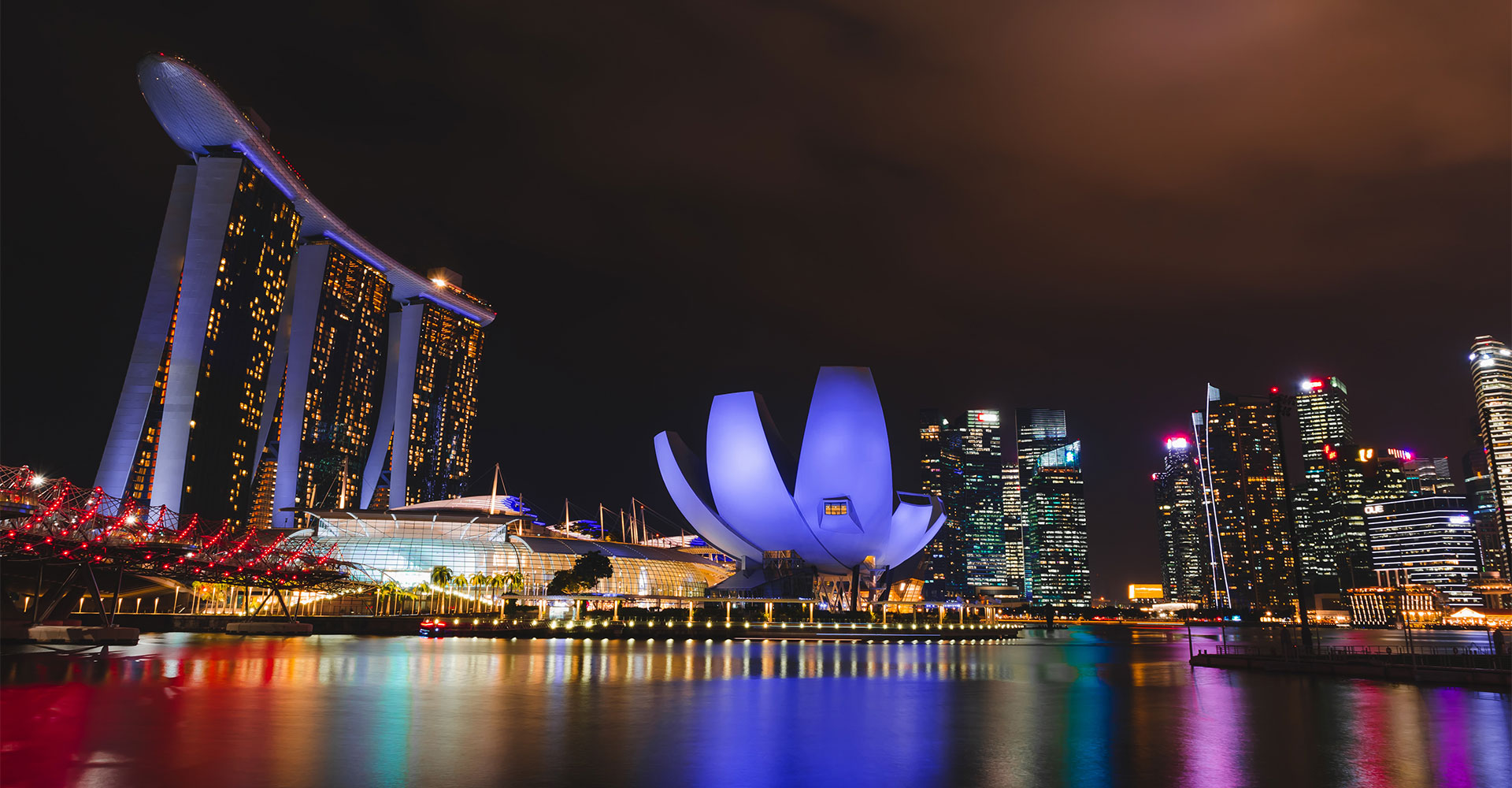 Enrique Tirado lideró Master Class «D.O Puente Alto Experience» en Singapur